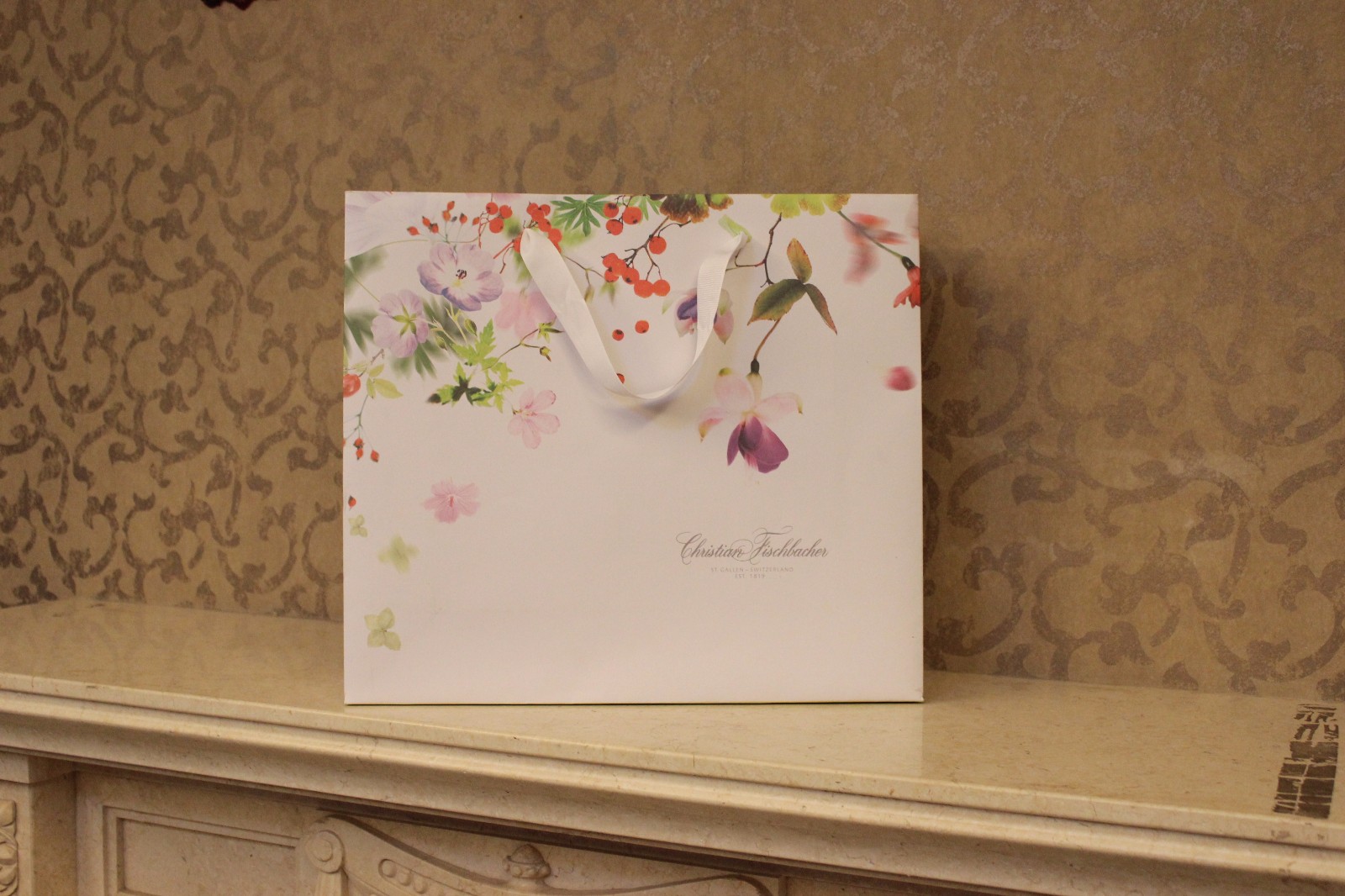 做綠色包裝設(shè)計時我們應(yīng)該考慮到哪些？