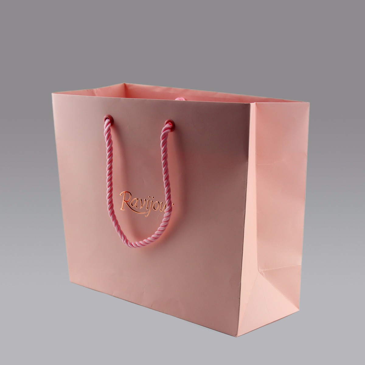 服裝手提紙袋怎樣定制與認識？